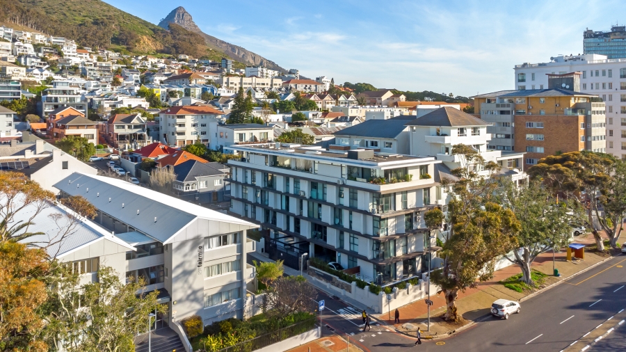 2 Bedroom Property for Sale in Three Anchor Bay Western Cape